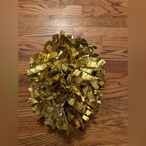 Chassé/Chasse Gold Fluffy PomPom Pom-Pom